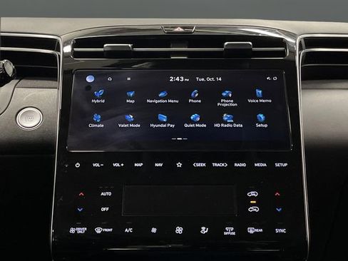 Used 2024 Hyundai Tucson Limited image 9