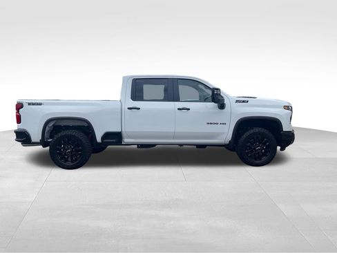 New 2026 Chevrolet Silverado 3500 LT w/ Trail Boss Package AWD/4WD image 6