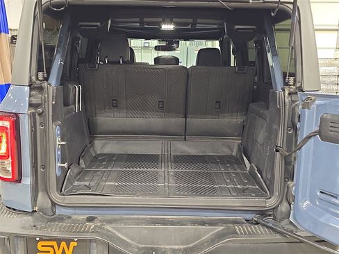 Used 2023 Ford Bronco Black Diamond w/ Sasquatch Package image 13