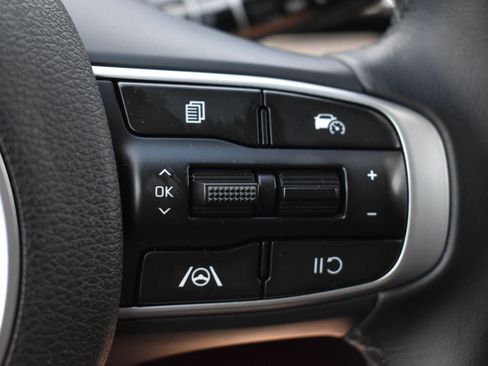 Used 2023 Kia Sportage EX FWD image 22