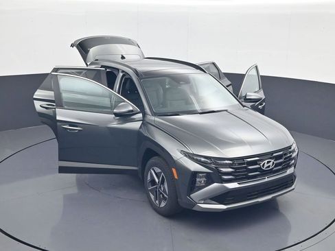 Used 2025 Hyundai Tucson SEL image 29