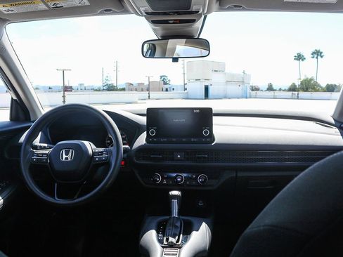 Certified 2024 Honda HR-V LX image 13