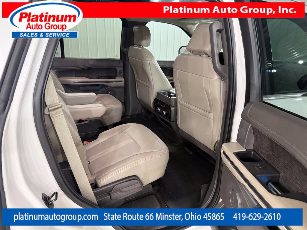 Used 2019 Ford Expedition Limited w/ Equipment Group 302A RWD image 38