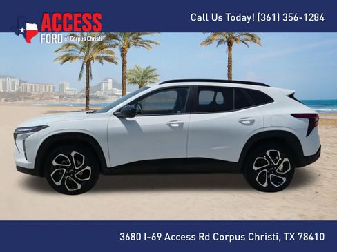 Used 2026 Chevrolet Trax RS FWD image 5