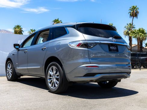 Used 2023 Buick Enclave Avenir w/ Avenir Technology Package AWD/4WD image 7
