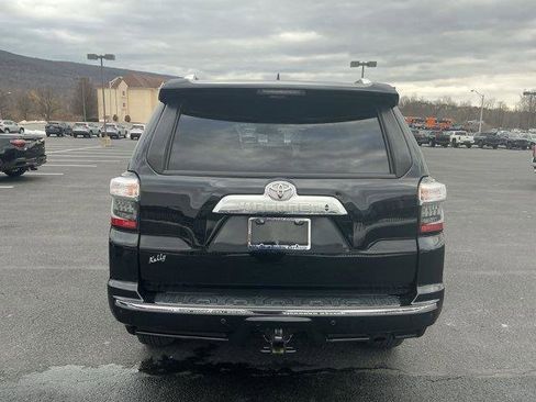 Used 2016 Toyota 4Runner Limited image 6