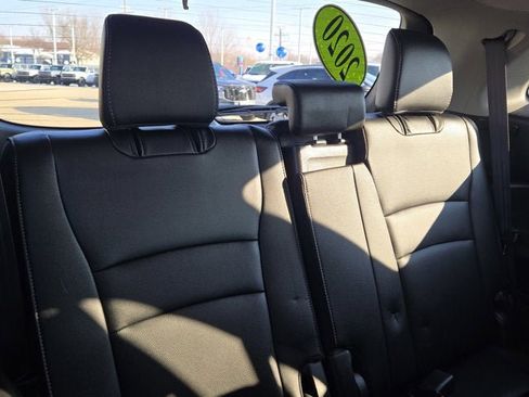 Used 2020 Honda Pilot EX-L image 11