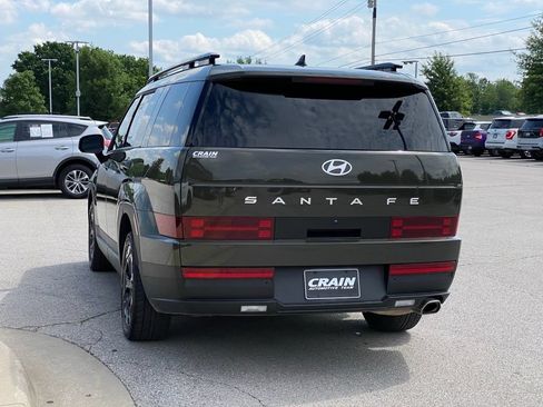 Used 2025 Hyundai Santa Fe SEL FWD image 5