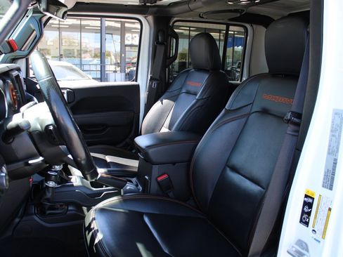 Used 2021 Jeep Gladiator Mojave AWD/4WD image 11