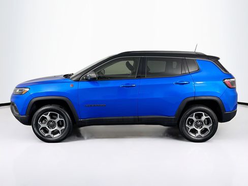 Used 2022 Jeep Compass Trailhawk w/ Trailhawk Convenience Group image 7