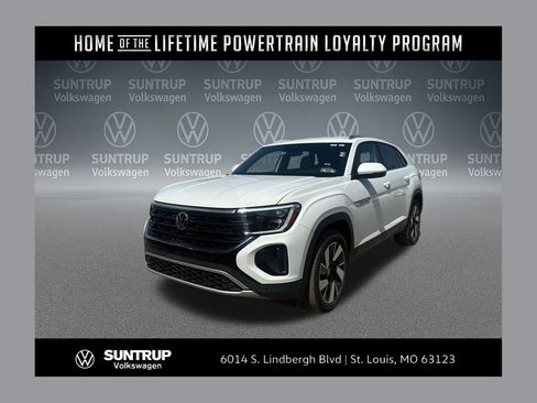 Used 2025 Volkswagen Atlas Cross Sport SE AWD/4WD image 1