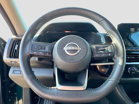 Used 2024 Nissan Pathfinder SL w/ Cargo Package image 10