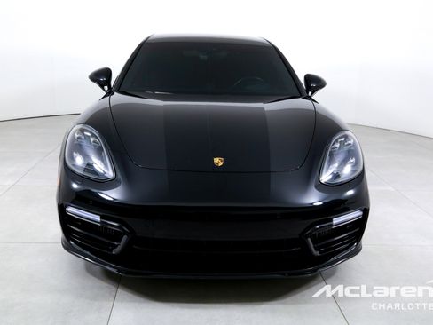 Used 2020 Porsche Panamera GTS image 4