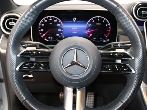 Used 2024 Mercedes-Benz GLC 300 4MATIC image 33