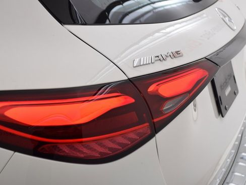 New 2026 Mercedes-Benz GLC 43 AMG 4MATIC image 12