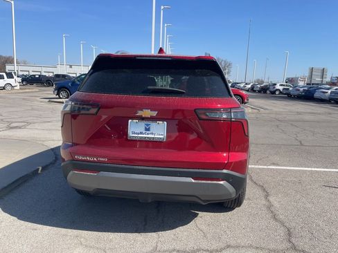 New 2026 Chevrolet Equinox LT AWD/4WD image 4