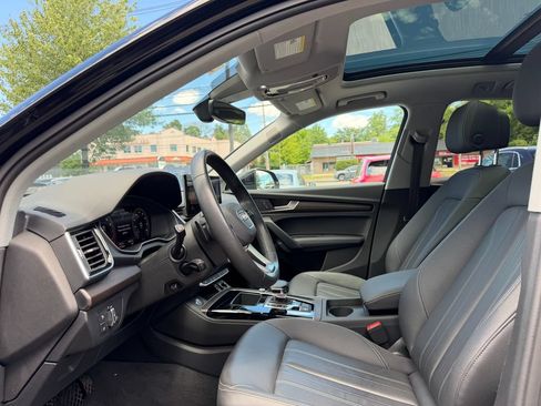 Used 2023 Audi Q5 2.0T Premium Plus w/ Premium Plus Package AWD/4WD image 18