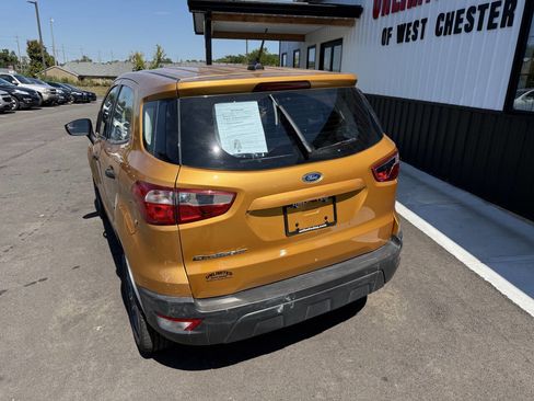 Used 2021 Ford EcoSport S image 9