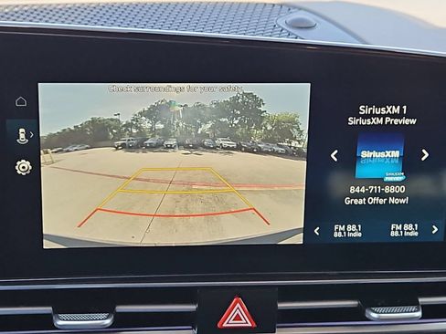 Used 2025 Hyundai Elantra SEL FWD image 18