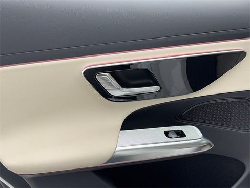 Used 2025 Mercedes-Benz E 350 Sedan w/ Winter Package image 48