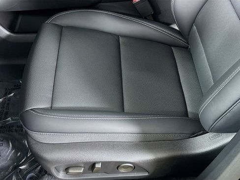 New 2026 GMC Terrain Elevation image 18