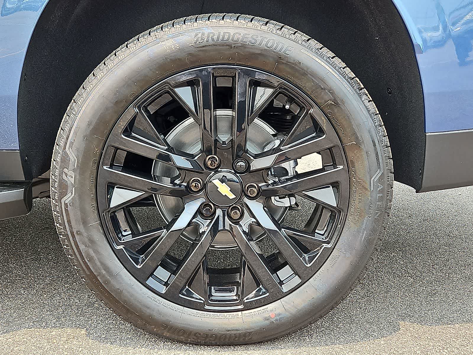 New 2026 Chevrolet Suburban LS RWD image 7