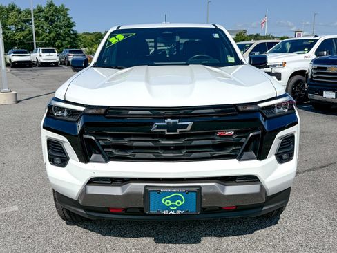 Certified 2023 Chevrolet Colorado Z71 w/ Z71 Convenience Package 2 AWD/4WD image 2