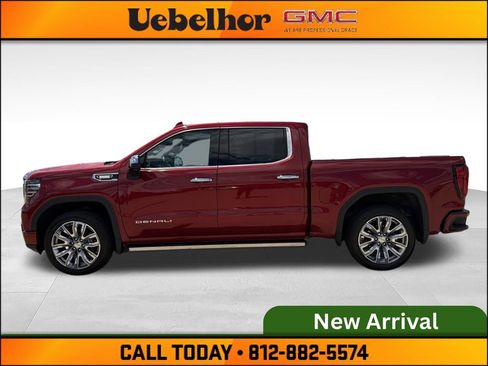 Used 2023 GMC Sierra 1500 Denali w/ Denali Reserve Package AWD/4WD image 16