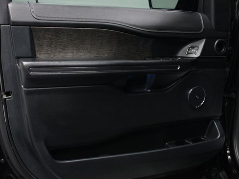 Used 2020 Ford Expedition Limited w/ Special Edition Package RWD image 11