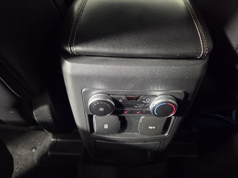 Used 2023 Ford Explorer Limited AWD/4WD image 27