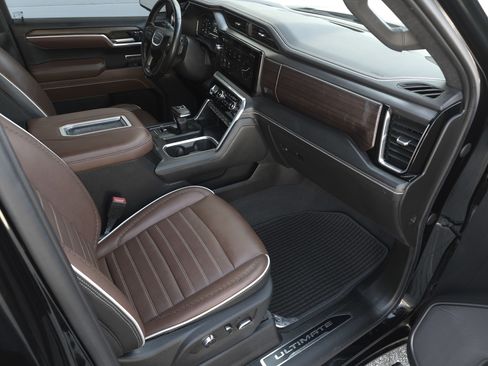 Used 2022 GMC Sierra 1500 Denali Ultimate image 42