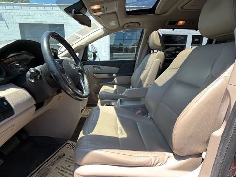 Used 2015 Honda Odyssey Touring Elite image 15