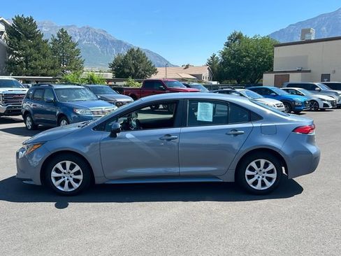 Used 2023 Toyota Corolla LE FWD image 8
