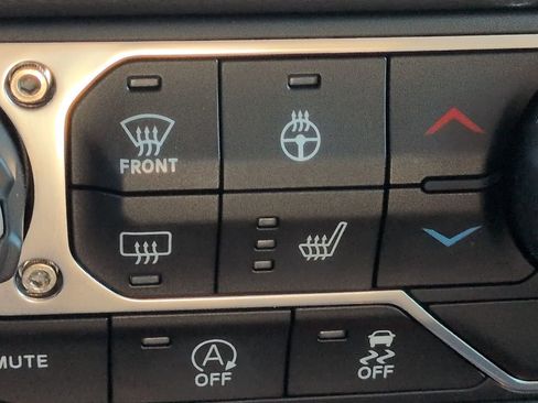 Certified 2025 Jeep Gladiator Rubicon image 22