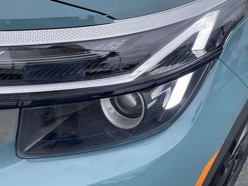 New 2026 Kia Seltos EX image 14