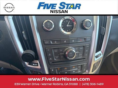 Used 2012 Cadillac SRX Luxury FWD image 25