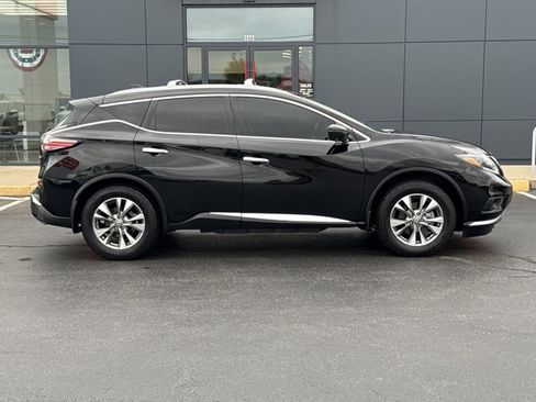 Used 2018 Nissan Murano SL w/ Moonroof Package AWD/4WD image 2