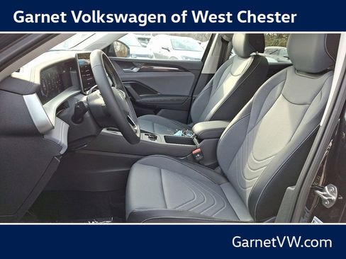 New 2026 Volkswagen Tiguan SE AWD/4WD image 6