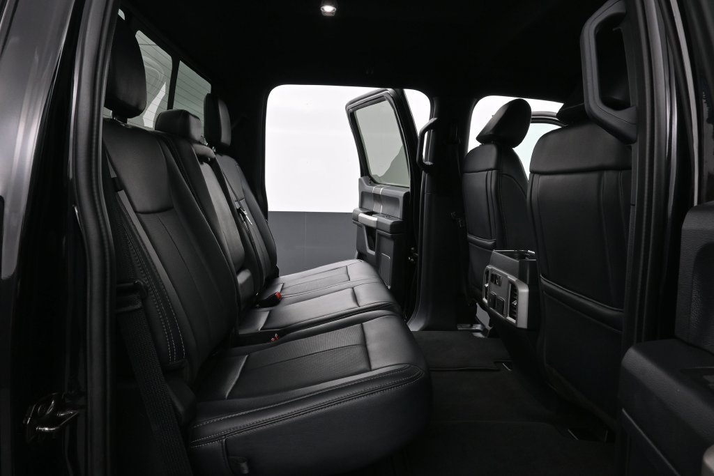 Used 2022 Ford F350 Lariat w/ Lariat Ultimate Package AWD/4WD image 9