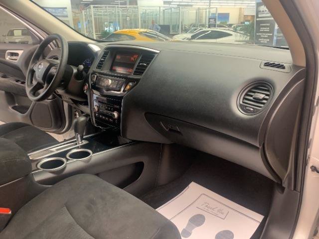 Used 2016 Nissan Pathfinder S FWD image 13