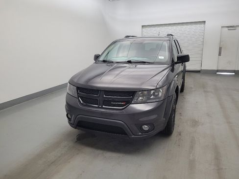 Used 2018 Dodge Journey SXT w/ Premium Group FWD image 15