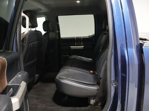 Used 2017 Ford F150 Lariat image 19