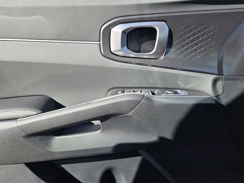 New 2026 Kia Sorento S w/ S Panoramic Sunroof Package FWD image 18