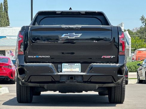 Used 2024 Chevrolet Silverado EV RST AWD/4WD image 5