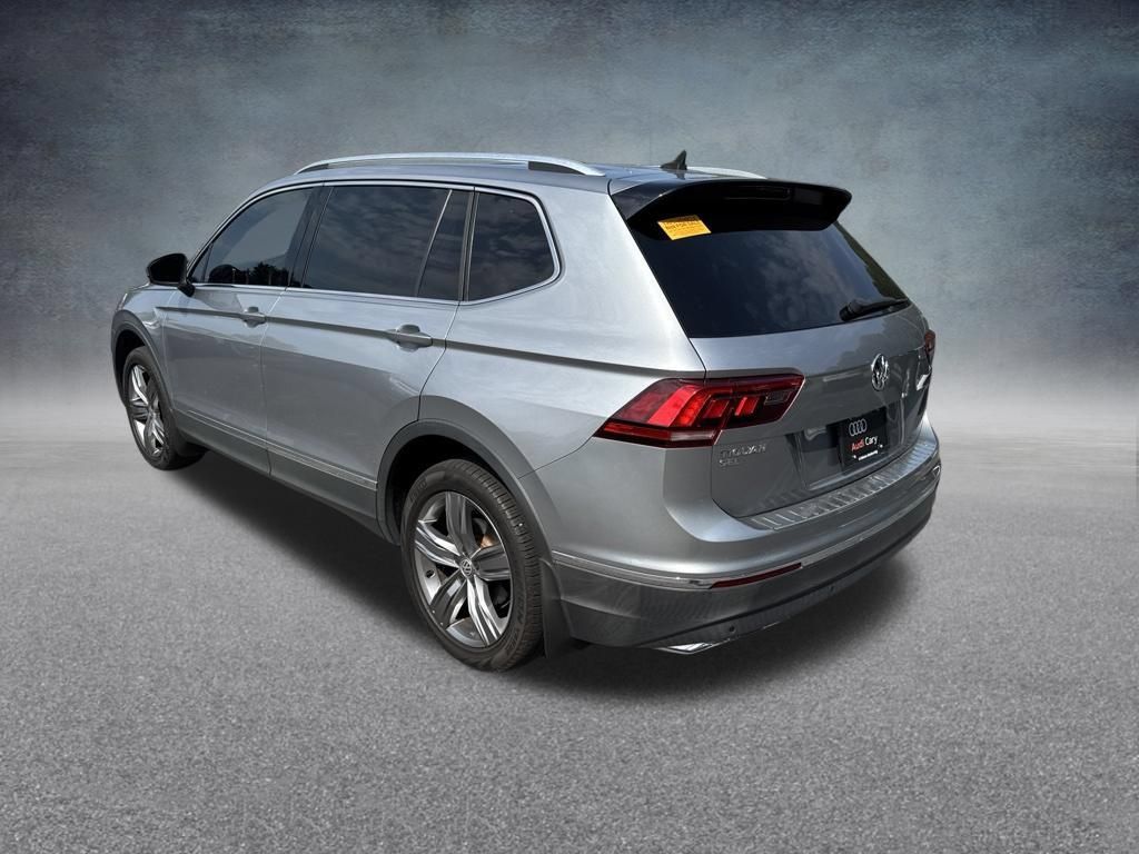 Used 2020 Volkswagen Tiguan SEL w/ 3rd Row Seat Package AWD/4WD image 9