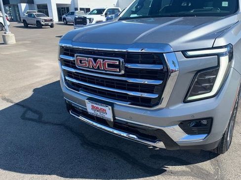 New 2026 GMC Yukon XL Elevation w/ Elevation Premium Package AWD/4WD image 3
