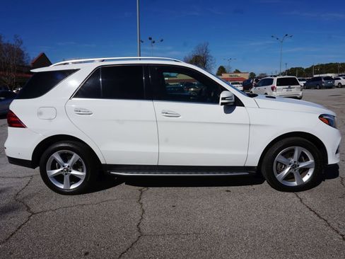 Used 2018 Mercedes-Benz GLE 350 4MATIC image 5