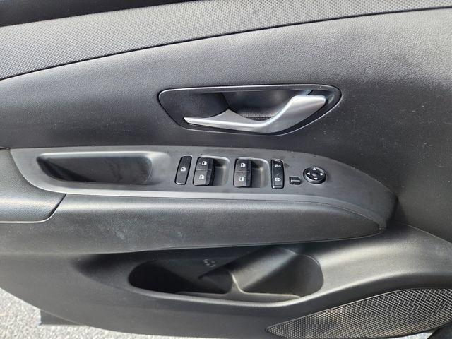 Used 2023 Hyundai Tucson SEL w/ Winter Package FWD image 26