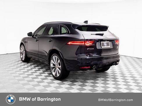 Used 2020 Jaguar F-PACE S image 3