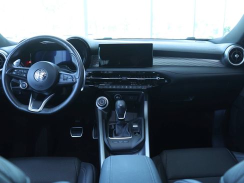 New 2024 Alfa Romeo Tonale Ti AWD/4WD image 12